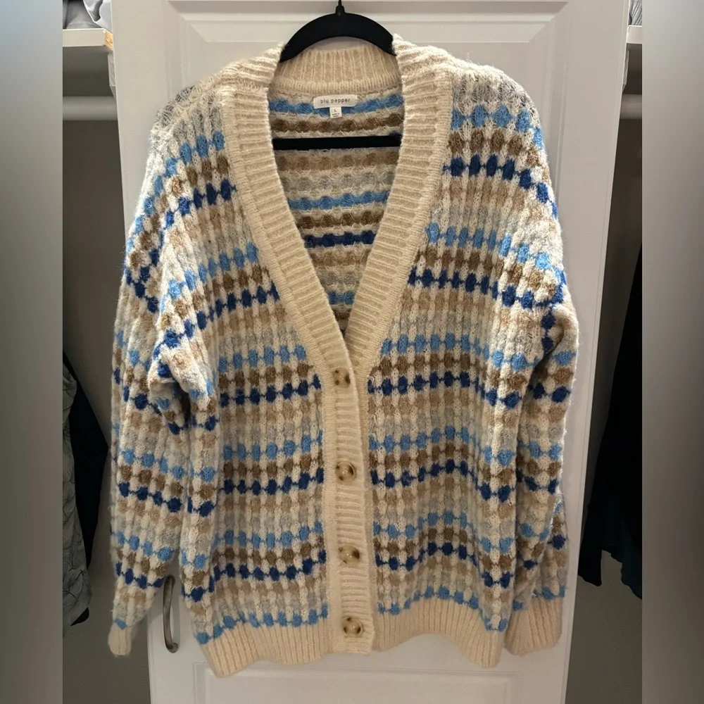 Blu Pepper Diamond Print Button Front Cardigan - Large - Picture 3 of 9